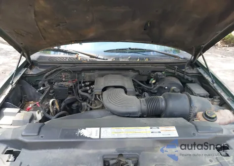 2001 Ford Expedition Eddie Bauer from USA, damaged, VIN 1FMRU17W11LA02654